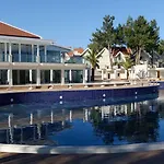 Aurum Exclusive Club ديديم