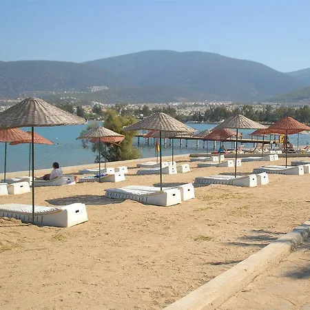 Ξενοδοχείο Aurum Exclusive Club 5*