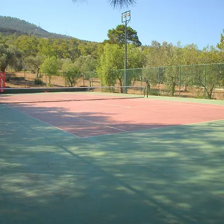 Aurum Exclusive Club Hotel