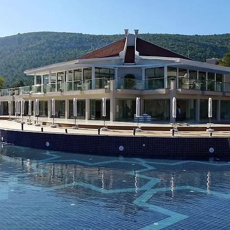 Hotel Aurum Exclusive Club