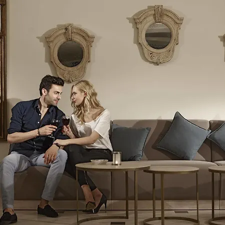 Aurum Exclusive Club