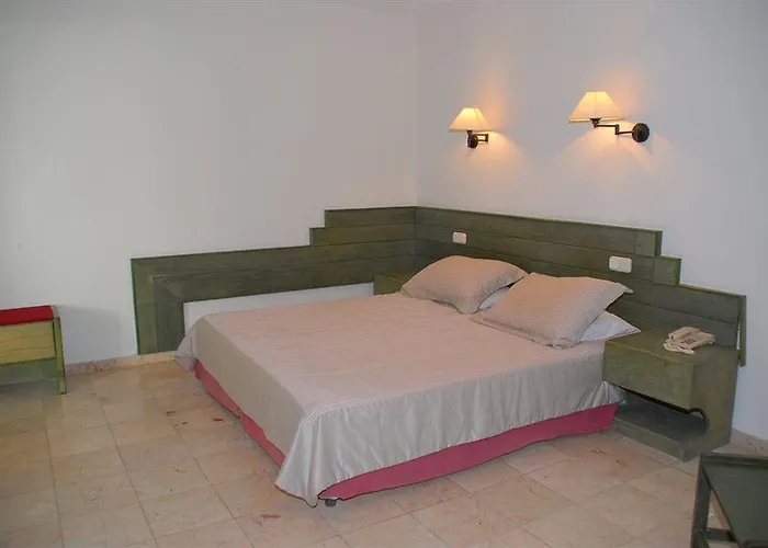 Aurum Exclusive Club 5*