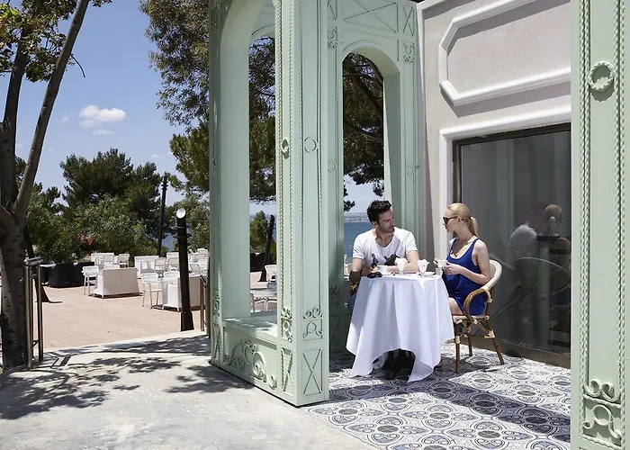 Aurum Exclusive Club 5*