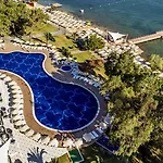 Aurum Exclusive Club Hotel