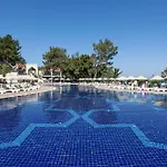 Отель Aurum Exclusive Club