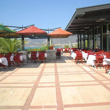 Отель Aurum Exclusive Club 5*