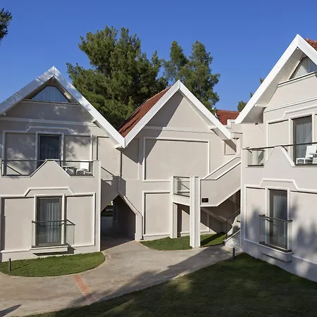 Aurum Exclusive Club Hotel