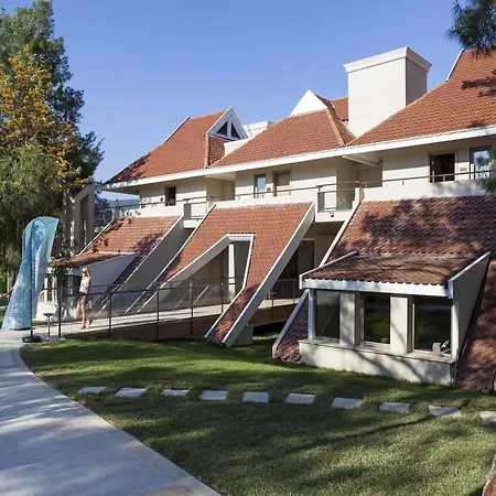 Отель Aurum Exclusive Club 5*