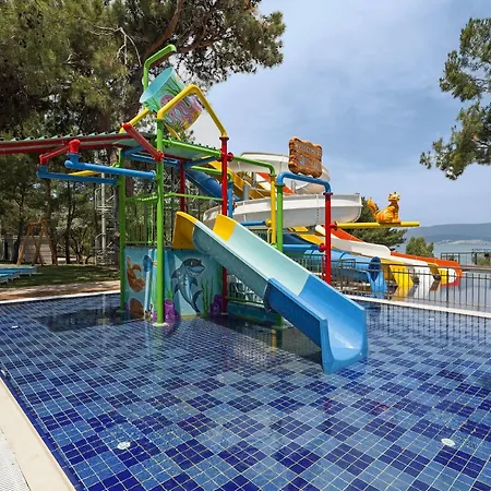 Отель Aurum Exclusive Club 5*
