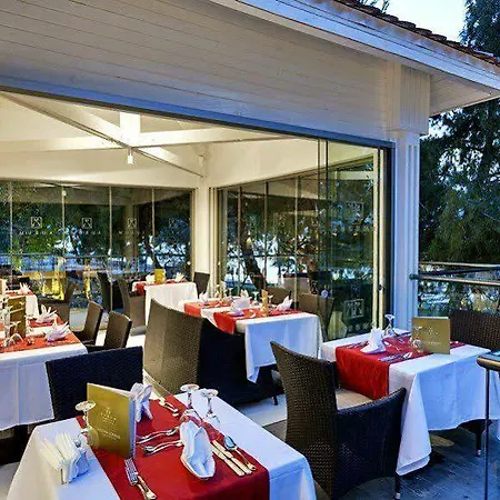 Aurum Exclusive Club Отель 5*