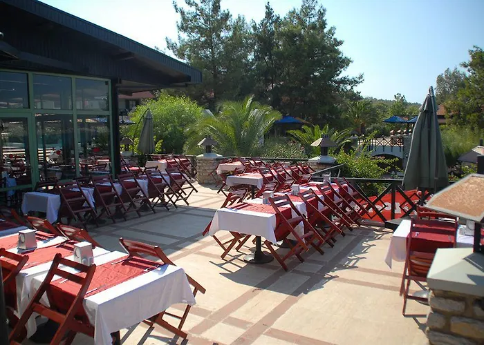 Aurum Exclusive Club Hotel 5*