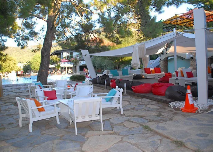 Aurum Exclusive Club Hotel