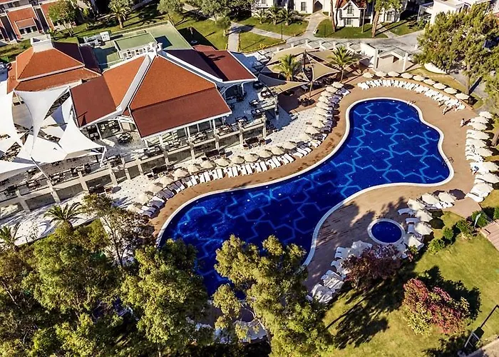 Aurum Exclusive Club 5*