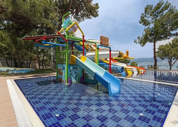 Hotel Aurum Exclusive Club 5*